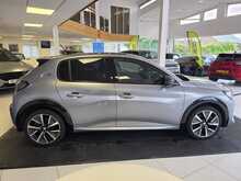 Peugeot E-208 50kWh GT Premium Hatchback 5dr Electric Auto (7kW Charger) (136 ps) 