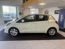 Toyota Yaris 1.5 VVT-h Excel Hatchback 5dr Petrol Hybrid E-CVT Euro 6 (15in Alloy) (101 ps) 