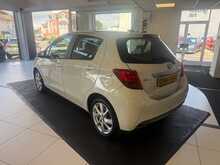 Toyota Yaris 1.5 VVT-h Excel Hatchback 5dr Petrol Hybrid E-CVT Euro 6 (15in Alloy) (101 ps) 