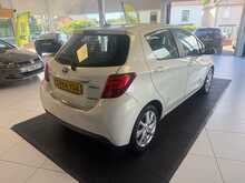 Toyota Yaris 1.5 VVT-h Excel Hatchback 5dr Petrol Hybrid E-CVT Euro 6 (15in Alloy) (101 ps) 