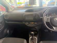 Toyota Yaris 1.5 VVT-h Excel Hatchback 5dr Petrol Hybrid E-CVT Euro 6 (15in Alloy) (101 ps) 