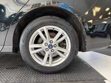 Ford Galaxy 2.0 EcoBlue Titanium MPV 5dr Diesel Manual Euro 6 (s/s) (150 ps) 