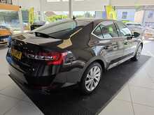 Skoda Superb 2.0 TDI SE L Executive Hatchback 5dr Diesel DSG Auto 6Spd Euro 6 (s/s) (190 ps) 