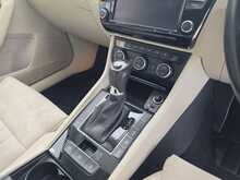 Skoda Superb 2.0 TDI SE L Executive Hatchback 5dr Diesel DSG Auto 6Spd Euro 6 (s/s) (190 ps) 