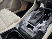Skoda Superb 2.0 TDI SE L Executive Hatchback 5dr Diesel DSG Auto 6Spd Euro 6 (s/s) (190 ps) 