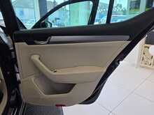 Skoda Superb 2.0 TDI SE L Executive Hatchback 5dr Diesel DSG Auto 6Spd Euro 6 (s/s) (190 ps) 
