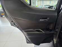Toyota C-HR 1.8 VVT-h Excel SUV 5dr Petrol Hybrid CVT Euro 6 (s/s) (122 ps) 