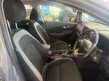 Hyundai KONA 1.0 T-GDi Blue Drive SE SUV 5dr Petrol Manual Euro 6 (s/s) (120 ps) 