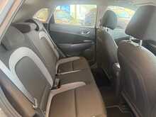 Hyundai KONA 1.0 T-GDi Blue Drive SE SUV 5dr Petrol Manual Euro 6 (s/s) (120 ps) 