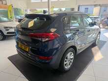 Hyundai TUCSON 1.7 CRDi Blue Drive SE Nav SUV 5dr Diesel Manual Euro 6 (s/s) (116 ps) 