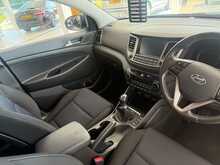 Hyundai TUCSON 1.7 CRDi Blue Drive SE Nav SUV 5dr Diesel Manual Euro 6 (s/s) (116 ps) 