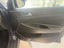 Hyundai TUCSON 1.7 CRDi Blue Drive SE Nav SUV 5dr Diesel Manual Euro 6 (s/s) (116 ps) 