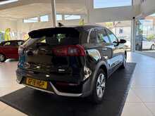 Kia Niro 1.6h GDi GPF 2 SUV 5dr Petrol Hybrid DCT Euro 6 (s/s) (139 bhp) 