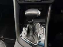 Kia Niro 1.6h GDi GPF 2 SUV 5dr Petrol Hybrid DCT Euro 6 (s/s) (139 bhp) 