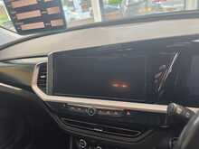 Vauxhall Grandland 1.6 13.2kWh GS Line SUV 5dr Petrol Plug-in Hybrid Auto Euro 6 (s/s) (225 ps) 