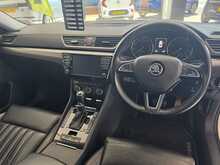 Skoda Superb 1.4 TSI ACT SE L Executive Hatchback 5dr Petrol DSG Euro 6 (s/s) (150 ps) 