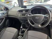 Hyundai i20 1.2 SE Hatchback 5dr Petrol Manual Euro 6 (84 ps) 