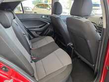 Hyundai i20 1.2 SE Hatchback 5dr Petrol Manual Euro 6 (84 ps) 