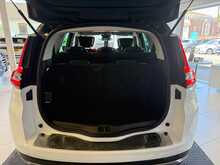 Renault Grand Scenic 1.2 TCe Dynamique S Nav MPV 5dr Petrol Manual Euro 6 (s/s) (130 ps) 