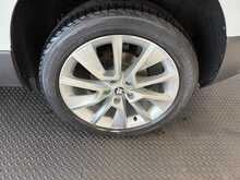 Skoda Karoq 1.6 TDI SE L SUV 5dr Diesel DSG Euro 6 (s/s) (115 ps) 