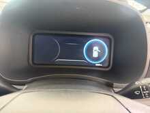 Hyundai KONA 64kWh Premium SUV 5dr Electric Auto (10.5kW Charger) (204 ps) 