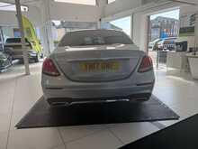 Mercedes-Benz E Class 2.0 E220d AMG Line (Premium) Saloon 4dr Diesel G-Tronic+ Euro 6 (s/s) (194 ps) 