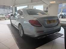 Mercedes-Benz E Class 2.0 E220d AMG Line (Premium) Saloon 4dr Diesel G-Tronic+ Euro 6 (s/s) (194 ps) 
