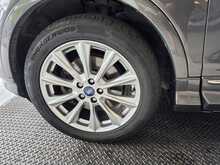 Ford Kuga 1.5T EcoBoost Vignale SUV 5dr Petrol Auto AWD Euro 6 (s/s) (182 ps) 