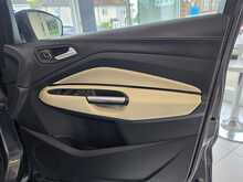 Ford Kuga 1.5T EcoBoost Vignale SUV 5dr Petrol Auto AWD Euro 6 (s/s) (182 ps) 