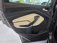 Ford Kuga 1.5T EcoBoost Vignale SUV 5dr Petrol Auto AWD Euro 6 (s/s) (182 ps) 