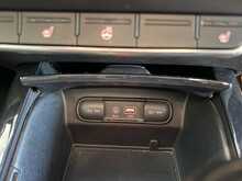 Kia Sorento 2.2 CRDi KX-3 SUV 5dr Diesel Auto AWD Euro 6 (197 bhp) 