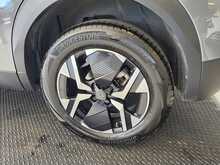 Peugeot 2008 1.2 GT SUV 5dr Petrol Hybrid e-DSC6 Euro 6 (s/s) (136 ps) 
