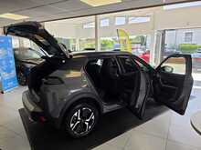 Peugeot 2008 1.2 GT SUV 5dr Petrol Hybrid e-DSC6 Euro 6 (s/s) (136 ps) 