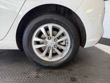 Hyundai i30 1.0 T-GDi Blue Drive S Hatchback 5dr Petrol Manual Euro 6 (s/s) (120 ps) 