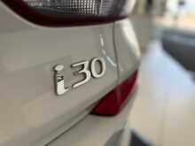 Hyundai i30 1.0 T-GDi Blue Drive S Hatchback 5dr Petrol Manual Euro 6 (s/s) (120 ps) 