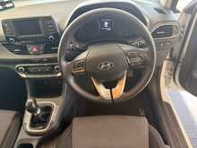Hyundai i30 1.0 T-GDi Blue Drive S Hatchback 5dr Petrol Manual Euro 6 (s/s) (120 ps) 