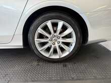 Volvo V90 2.0 D4 Momentum Plus Estate 5dr Diesel Auto Euro 6 (s/s) (190 ps) 