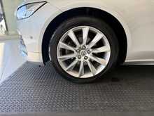Volvo V90 2.0 D4 Momentum Plus Estate 5dr Diesel Auto Euro 6 (s/s) (190 ps) 