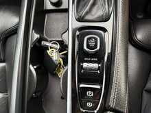 Volvo V90 2.0 D4 Momentum Plus Estate 5dr Diesel Auto Euro 6 (s/s) (190 ps) 