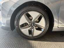 Hyundai IONIQ 1.6 h-GDi Premium SE Hatchback 5dr Petrol Hybrid DCT Euro 6 (s/s) (141 ps) 