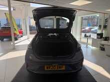 Hyundai IONIQ 1.6 h-GDi Premium SE Hatchback 5dr Petrol Hybrid DCT Euro 6 (s/s) (141 ps) 