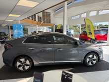 Hyundai IONIQ 1.6 h-GDi Premium SE Hatchback 5dr Petrol Hybrid DCT Euro 6 (s/s) (141 ps) 