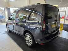Ford Tourneo Connect 2.0 EcoBlue Titanium MPV 5dr Diesel Manual Euro 6 (s/s) (122 ps) 