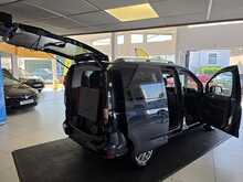 Ford Tourneo Connect 2.0 EcoBlue Titanium MPV 5dr Diesel Manual Euro 6 (s/s) (122 ps) 