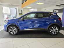 Renault Captur 1.6 E-TECH techno SUV 5dr Petrol Hybrid Auto Euro 6 (s/s) (145 ps) 