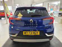 Renault Captur 1.6 E-TECH techno SUV 5dr Petrol Hybrid Auto Euro 6 (s/s) (145 ps) 