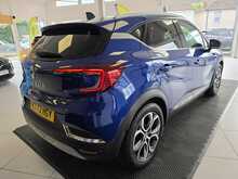 Renault Captur 1.6 E-TECH techno SUV 5dr Petrol Hybrid Auto Euro 6 (s/s) (145 ps) 