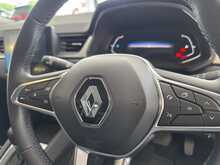 Renault Captur 1.6 E-TECH techno SUV 5dr Petrol Hybrid Auto Euro 6 (s/s) (145 ps) 