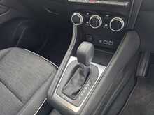 Renault Captur 1.6 E-TECH techno SUV 5dr Petrol Hybrid Auto Euro 6 (s/s) (145 ps) 