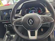Renault Captur 1.6 E-TECH techno SUV 5dr Petrol Hybrid Auto Euro 6 (s/s) (145 ps) 